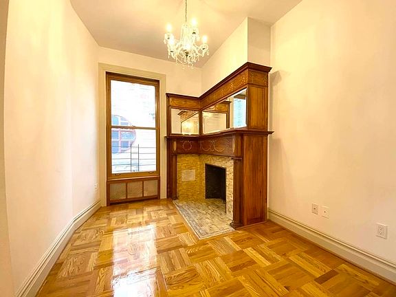 4th image of 358 W End Ave #3