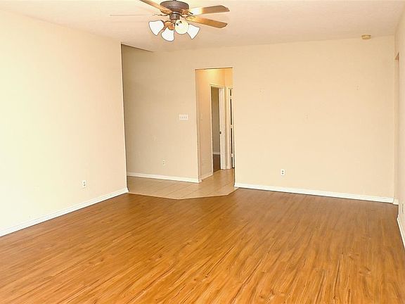 4th image of 7407 Oakwood Canyon Dr
