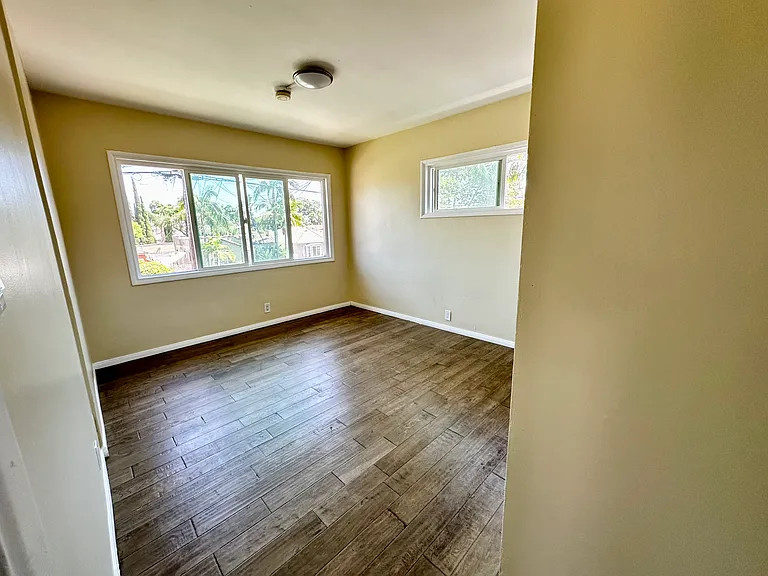 6813 San Luis Ave #C — Photo 7