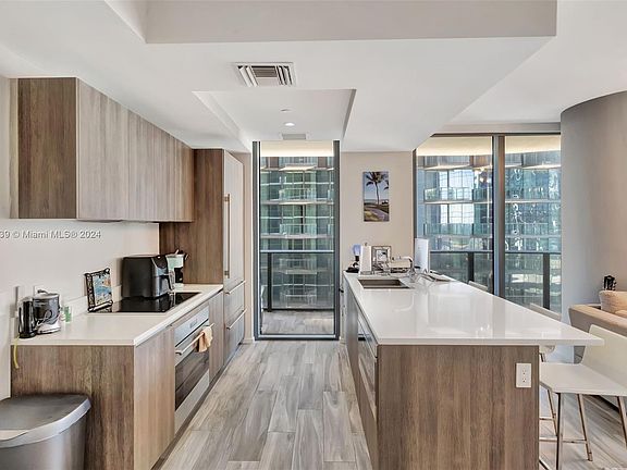 4th image of 801 S Miami Ave Unit 2305