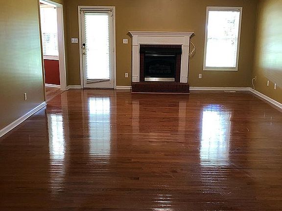 Spacious family room