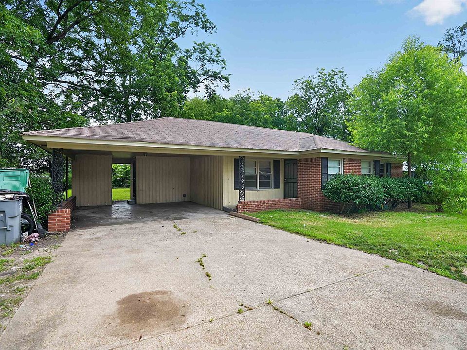 1st image of 4424 Mickey Dr