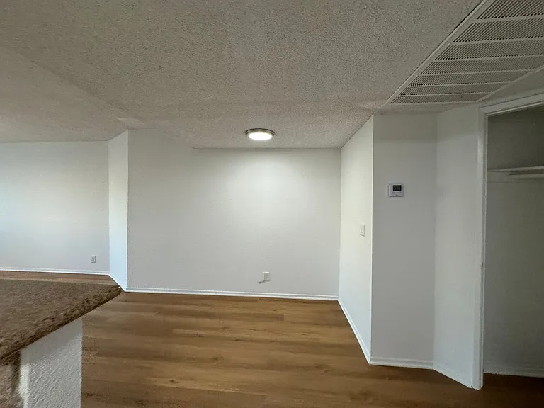 5050 Klump Ave — Photo 17
