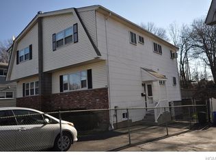 104 Lonergan Dr, Suffern, NY 10901