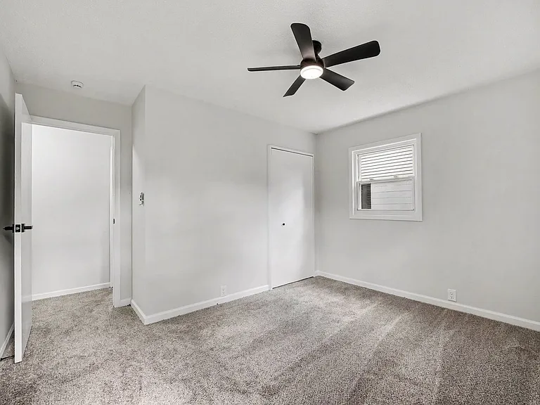 338 Hickory Ave — Photo 12