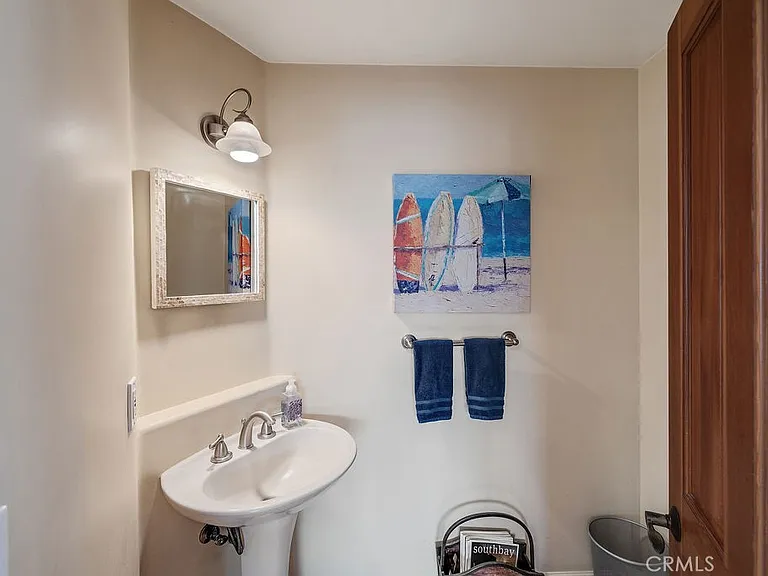 817 Monterey Blvd — Photo 7