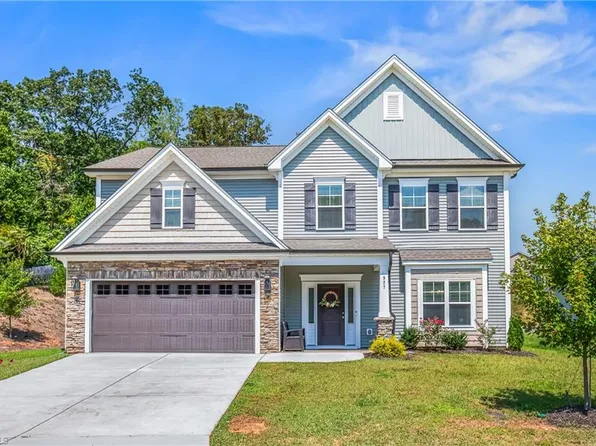 927 Woodview Ridge Trl, Lewisville, NC 27023