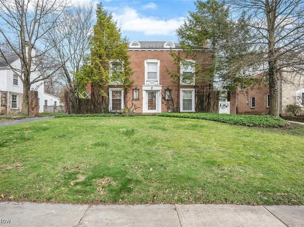 2691 Rocklyn Rd, Shaker Heights, OH 44122