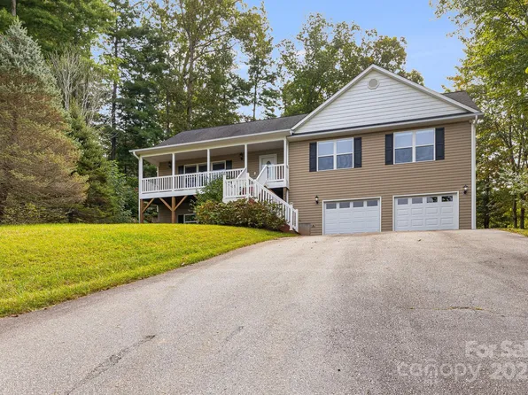 207 Christina Ct, Asheville, NC 28806