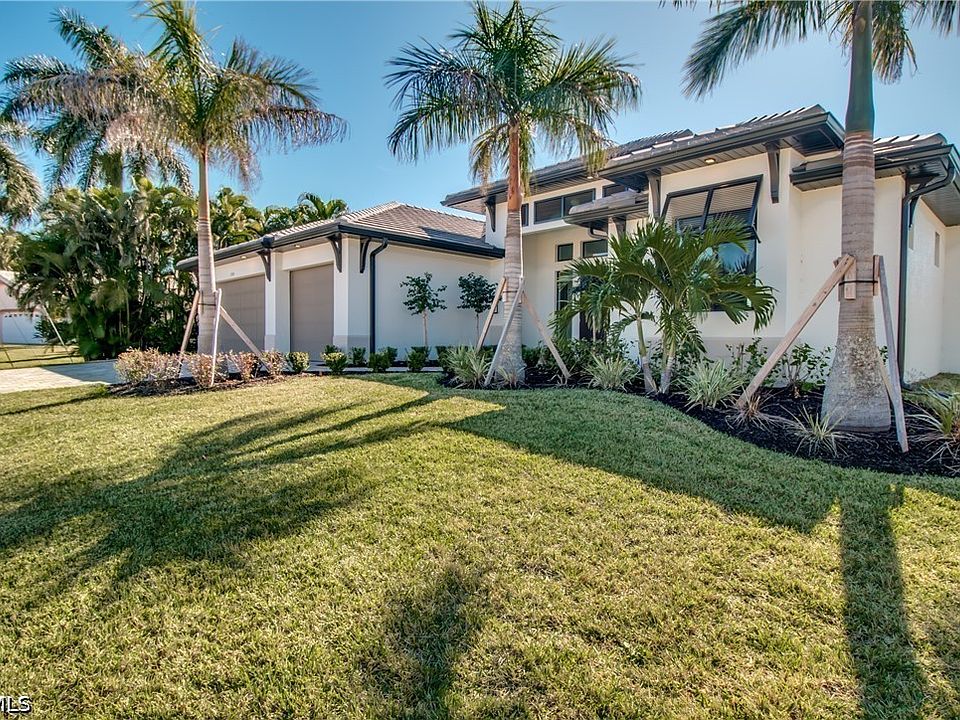 1st image of 1720 SW 50th Ter