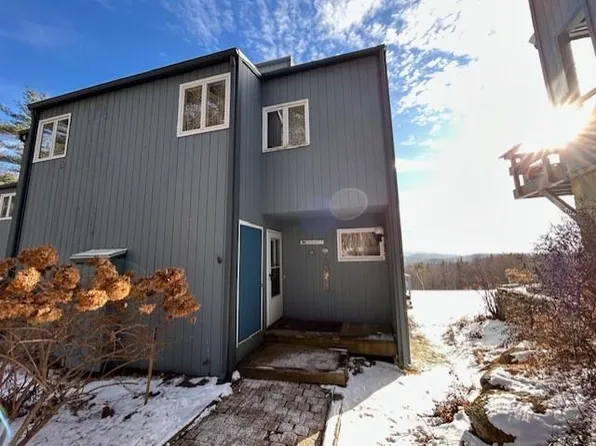 96 Fairway Dr, Sunapee, NH 03782