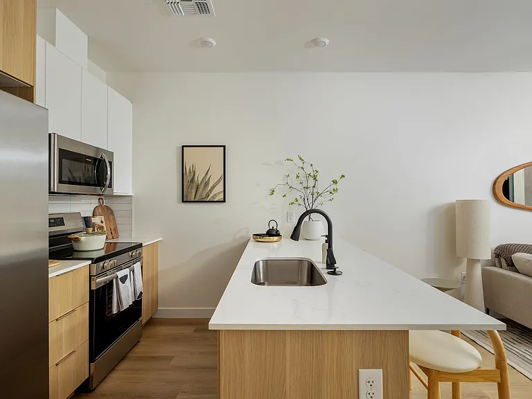 Sonoran Row Townhomes — Photo 9