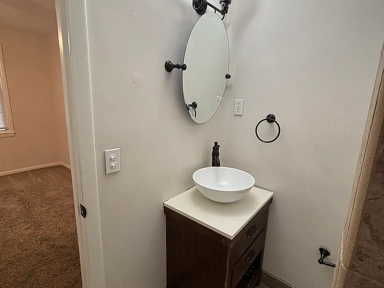 1117 Myers Park Dr #1 — Photo 10
