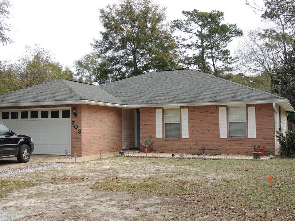 1st image of 703 Linden Ave
