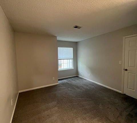 5th image of 105 Stratford Dr APT H