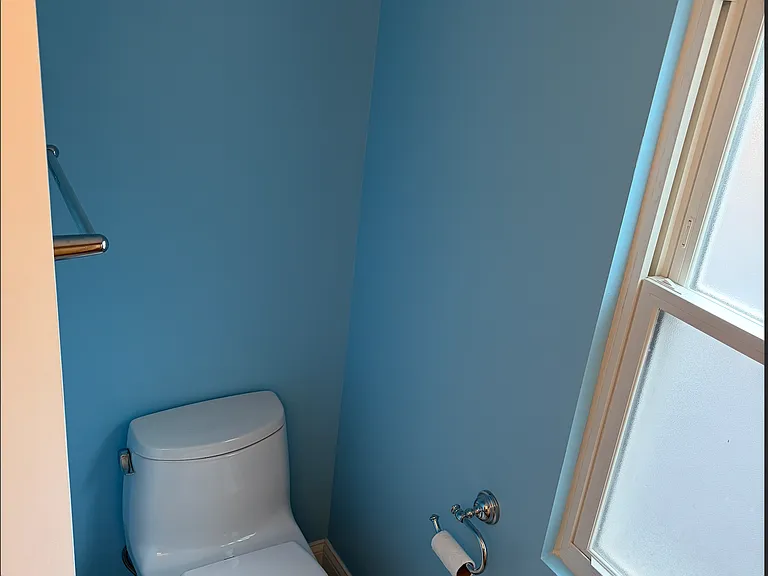 2nd floor full bath