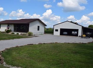 401 W Texas St, Oblong, IL 62449