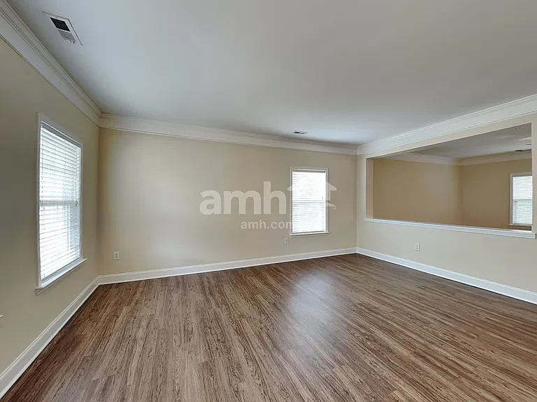 419 Annaberg Ln — Photo 7
