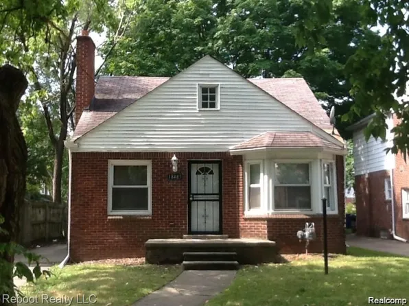 18485 Lindsay St, Detroit, MI 48235