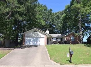 809 Brookfield, Benton, AR 72015