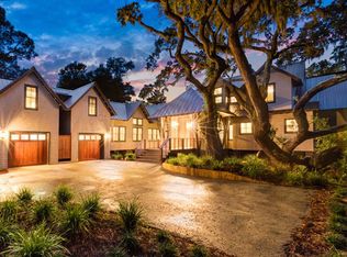 125 Ocean Course Dr, Johns Island, SC 29455