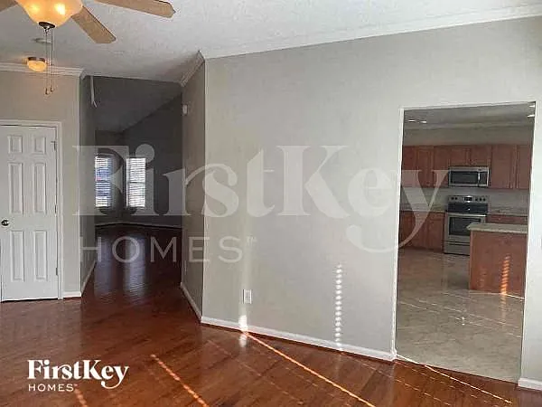 1410 Phifer Luther Ct — Photo 5