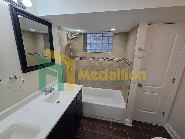 7154 S Francisco Ave — Photo 12