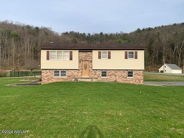 1st image of 20 Arrow Head Cir