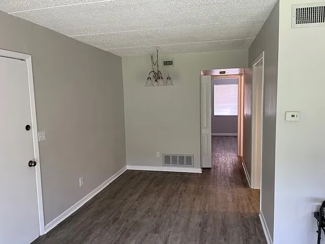 2430 Harn Blvd #7 — Photo 5