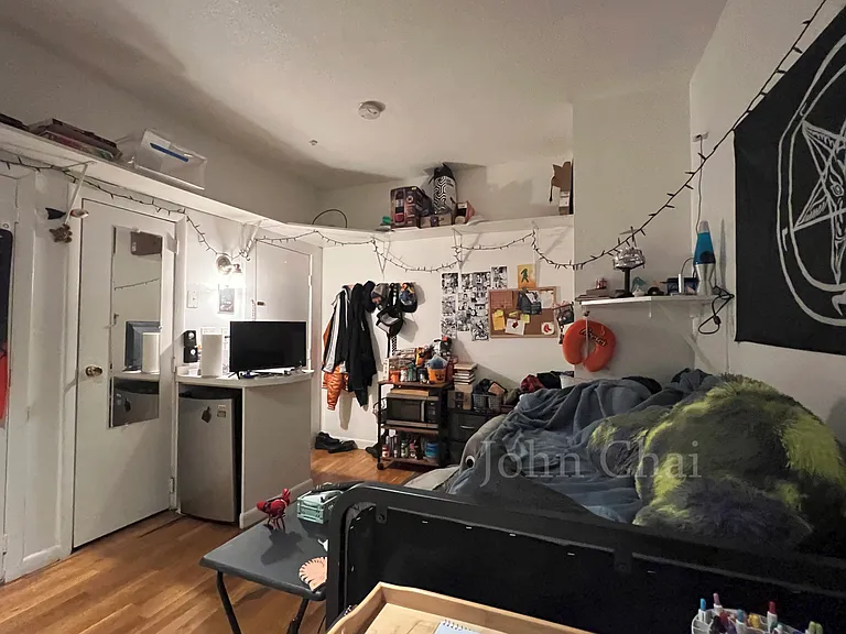 28 S Huntington Ave #302 — Photo 8