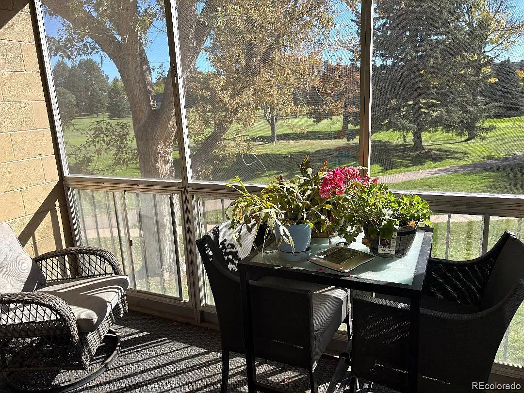 2 bed, 2.0 bath, 1200 sqft, $1,750 — Photo 3