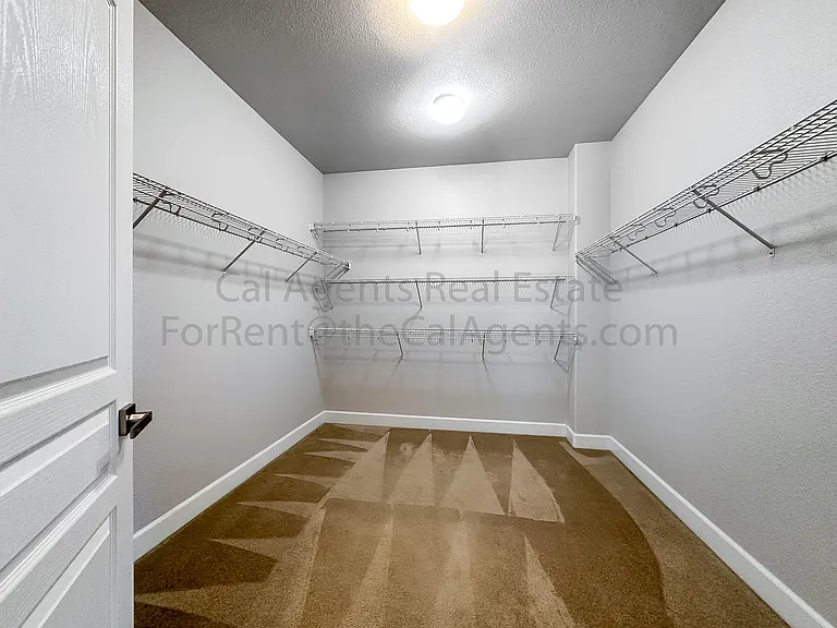 1190 Taraya Ter — Photo 12
