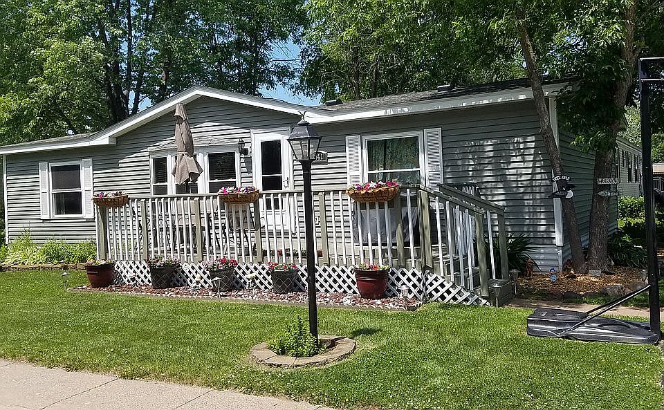 1st image of 3641 91st Ct NE