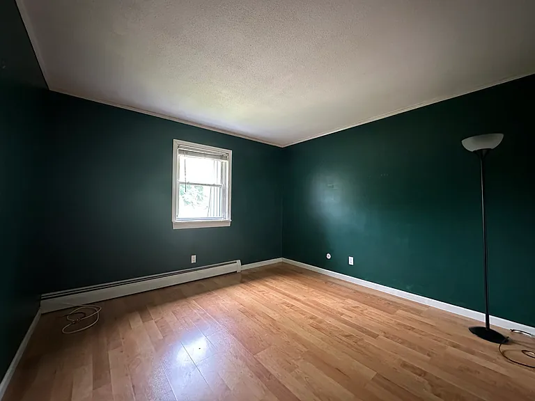 549 Russell Rd #1C — Photo 10