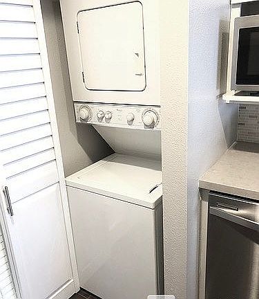 5th image of 500 1st St N APT 202