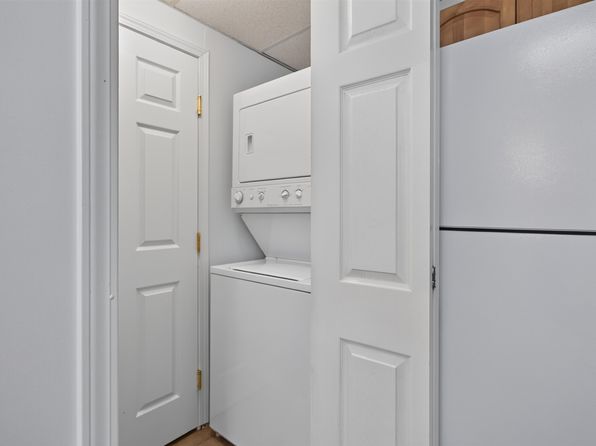 2 bedroom rental in Coquitlam — photo 15