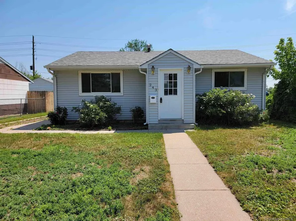 243 Hynds Ave, Cheyenne, WY 82007