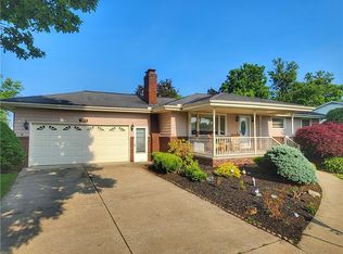 1013 Charles Dr, New Castle, PA 16101