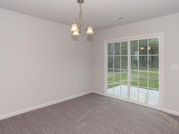 006 Dining Area Compressed