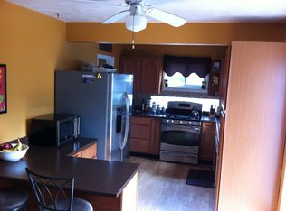 1409 Mills Ave, Muskegon, MI 49445