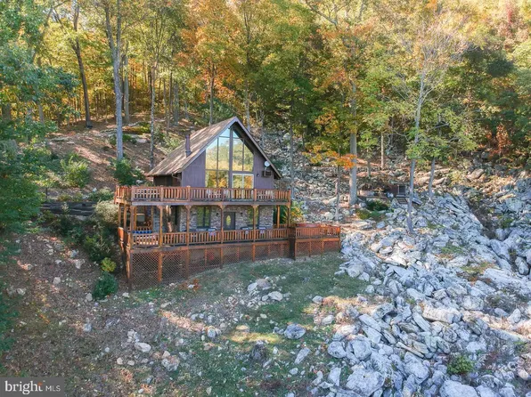 310 Roads End, Luray, VA 22835