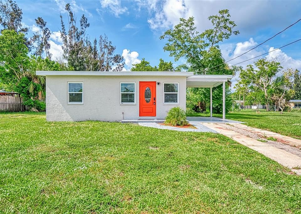 1st image of 223 MARTIN DRIVE NE