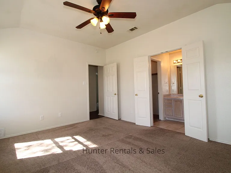 1516 Grey Fox Trl — Photo 4