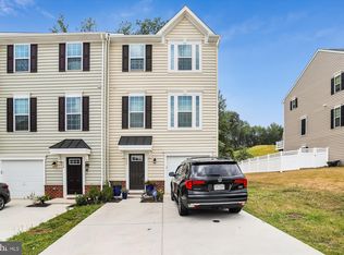 526 Landing Dr, Fredericksburg, VA 22405