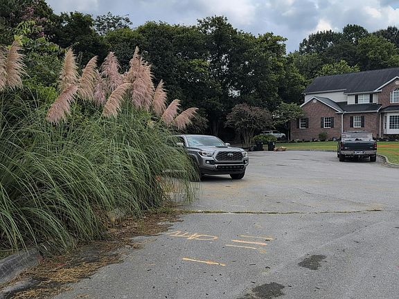 4th image of 2006 Shady Hollow Ln