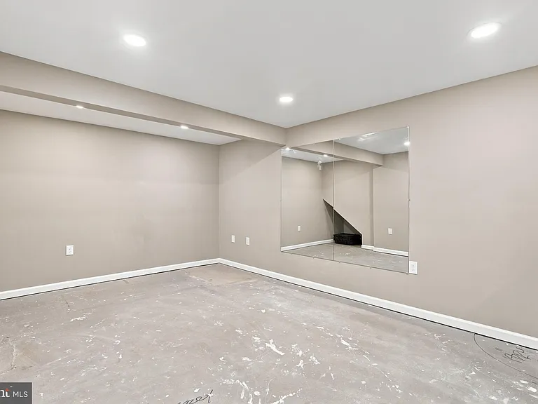 11414 Bronzedale Dr — Photo 50