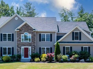 60 Northland Rd, Windham, NH 03087