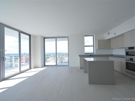 3rd image of 4010 S Ocean Dr Unit 3708
