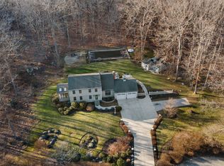 29 Kenilworth Dr, Clinton, CT 06413