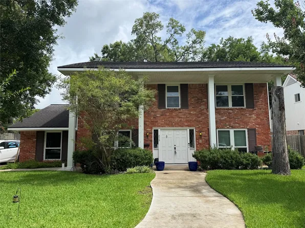 315 Willow Vista Dr, Seabrook, TX 77586